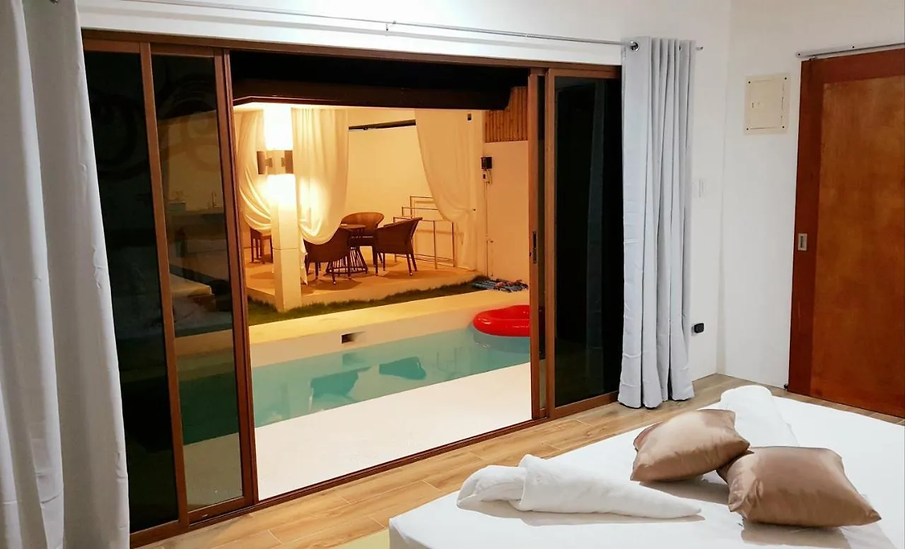 Montecarlo Villas Panglao Fülöp-szigetek